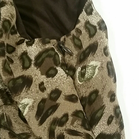 B Wear Women's Size Medium Blouse Shirt Animal Print Halter Top with Ties - Picture 4 of 8